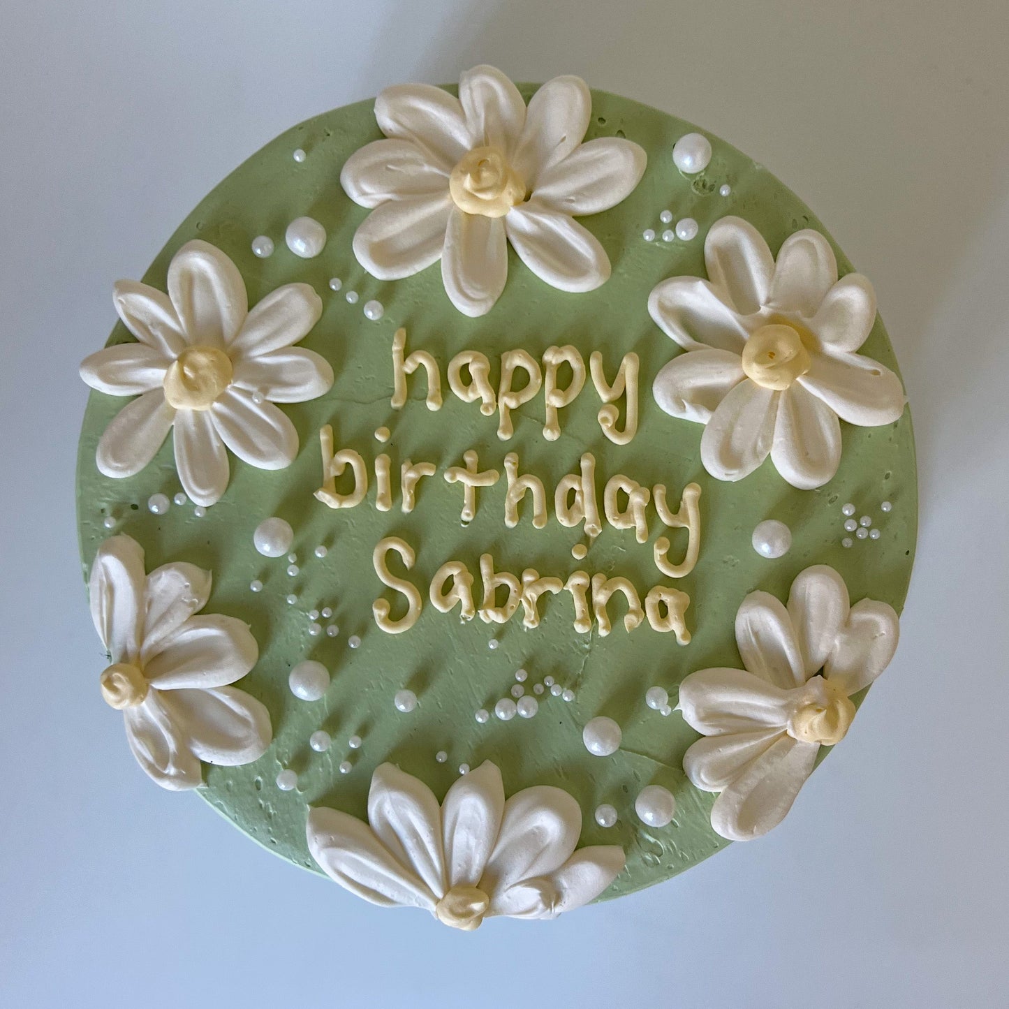 Sage Daisy Cake