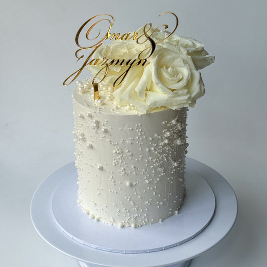 Classic Pearl Elegance Cake
