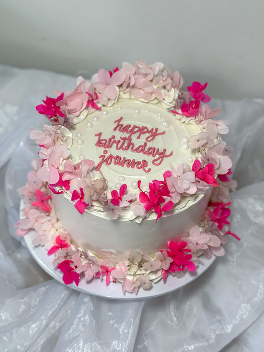 The Petal & Pearl Hydrangea Cake